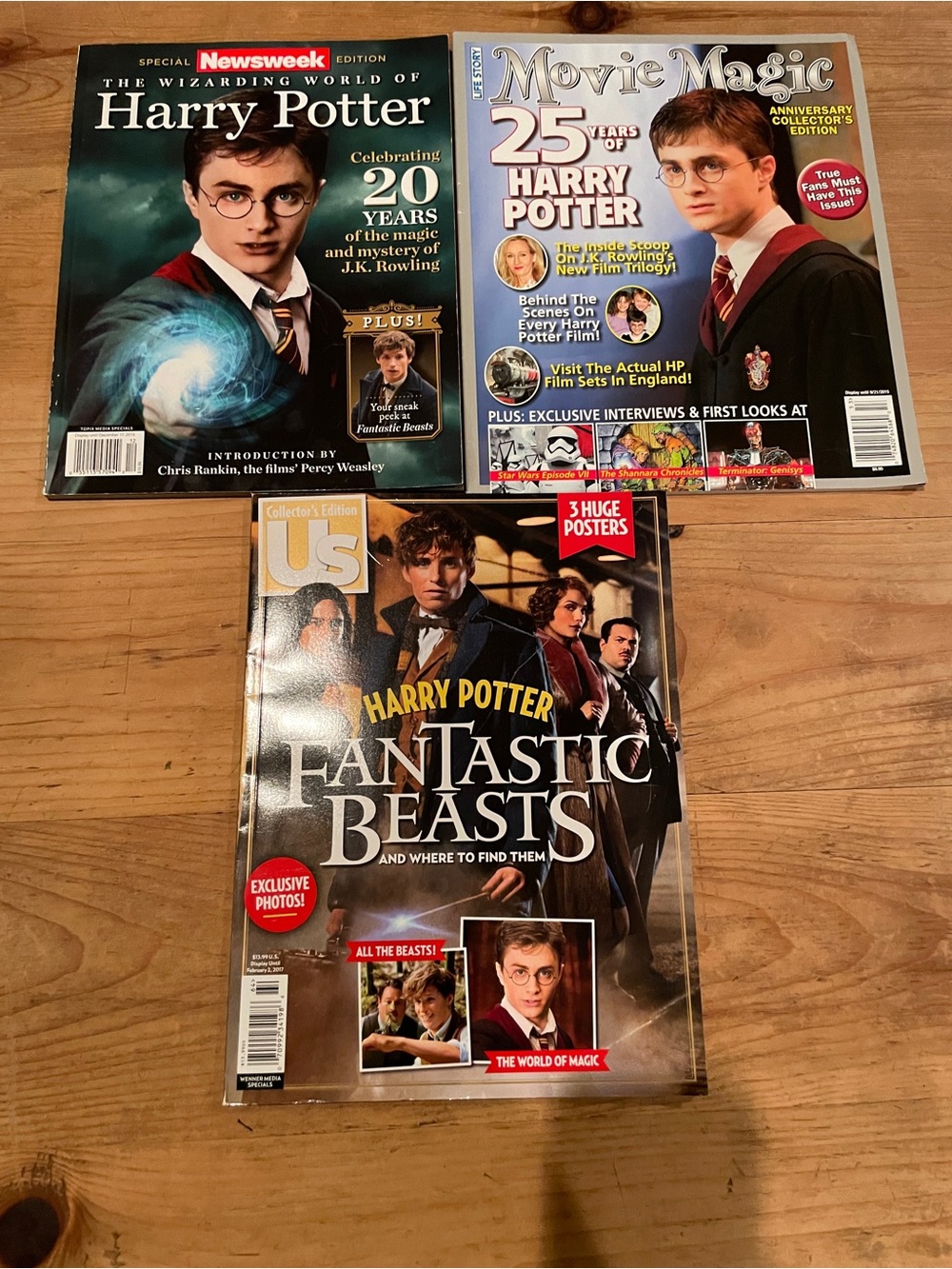 Bundle (3) of VTG Harry Potter Magazines posters included 2015, 2016, 2017 EC
